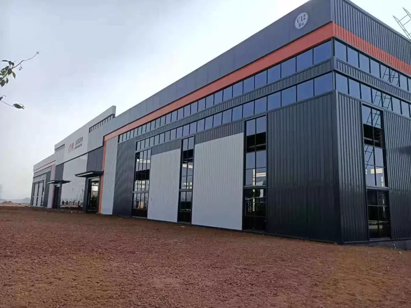 Edificii logistichi di magazzini di steel