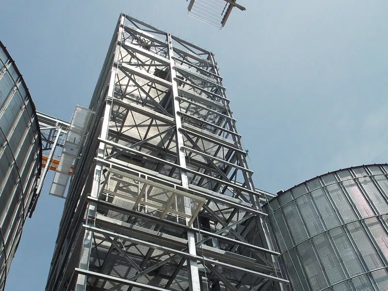 Chì ghjè u rolu di e torre di struttura d'acciaio in infrastruttura meristica?